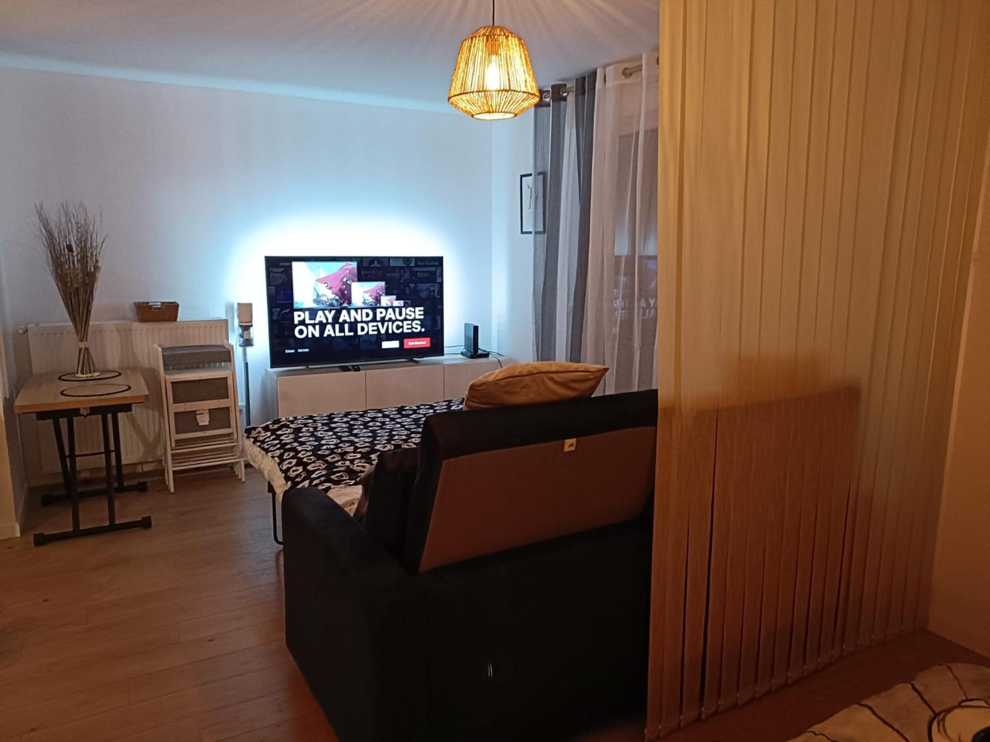 Disney - Paris 5 Min De Disney - Pk Prive Gratuit - 4 Personnes - Terrasse Jardin Chessy  Ngoại thất bức ảnh