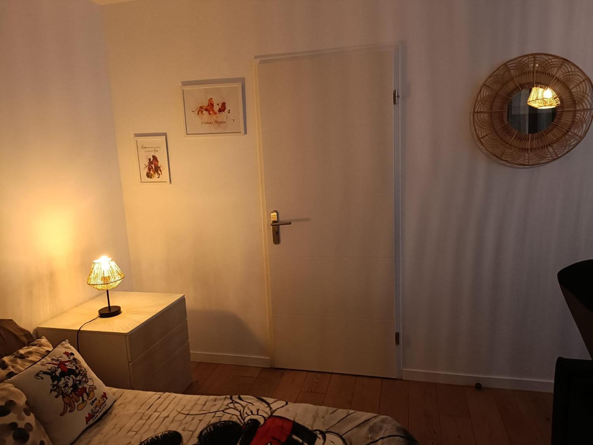 Disney - Paris 5 Min De Disney - Pk Prive Gratuit - 4 Personnes - Terrasse Jardin Chessy  Ngoại thất bức ảnh
